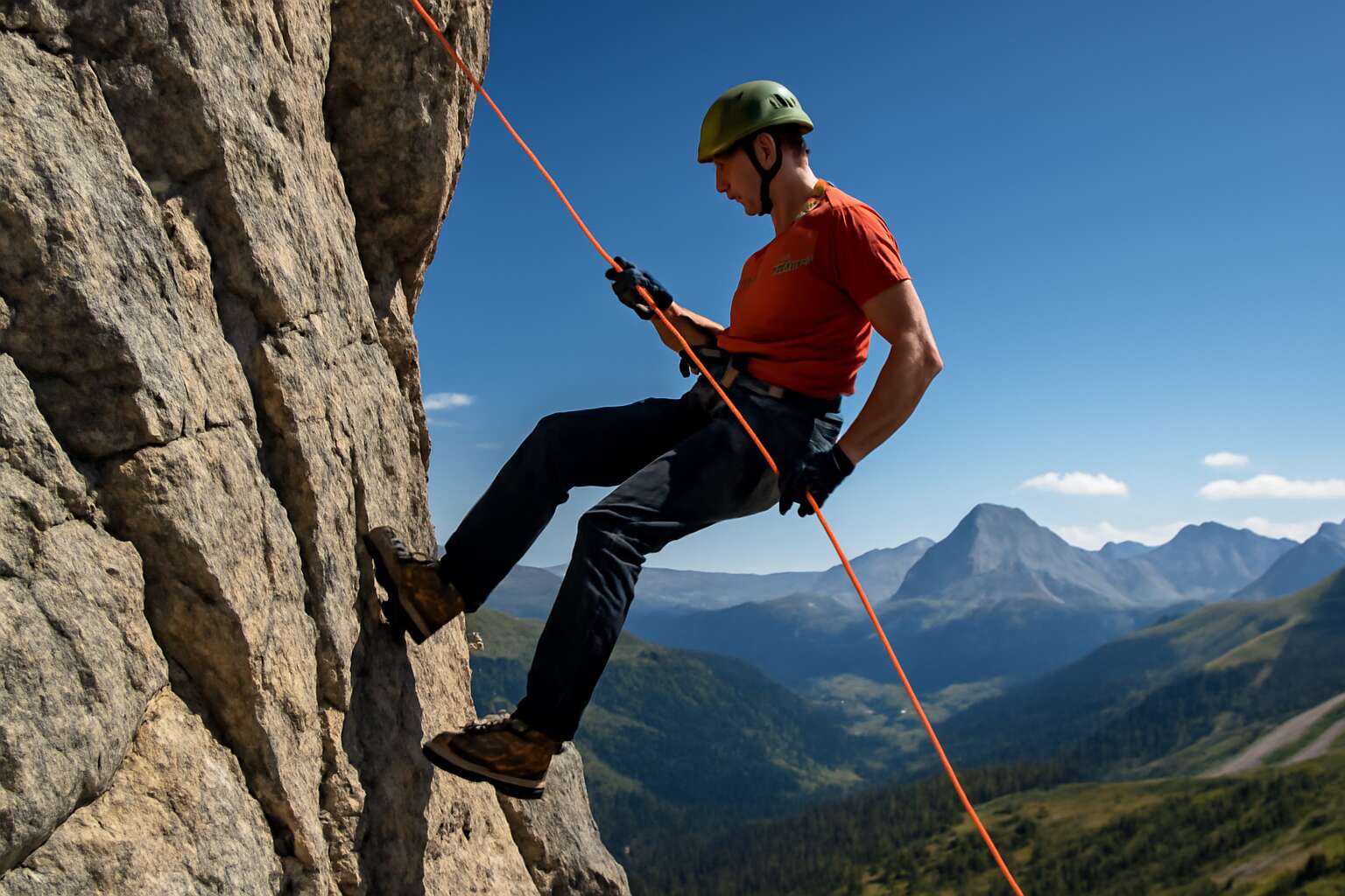 how to abseil and retrieve your rope